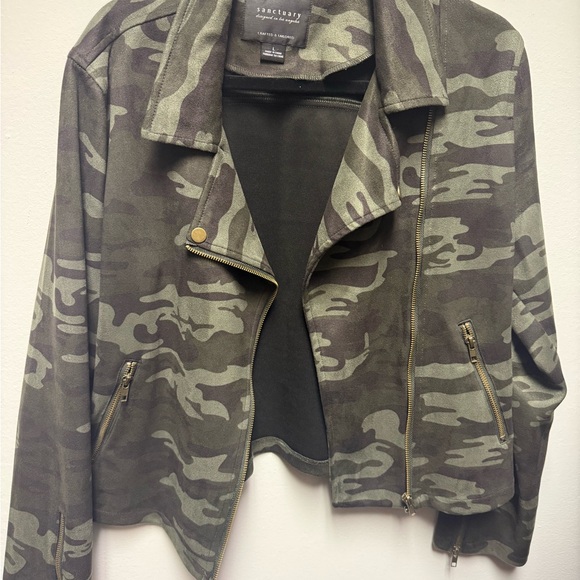 Sanctuary Jackets & Blazers - Sanctuary Camo Moto Jacket in Olive & Dark Green